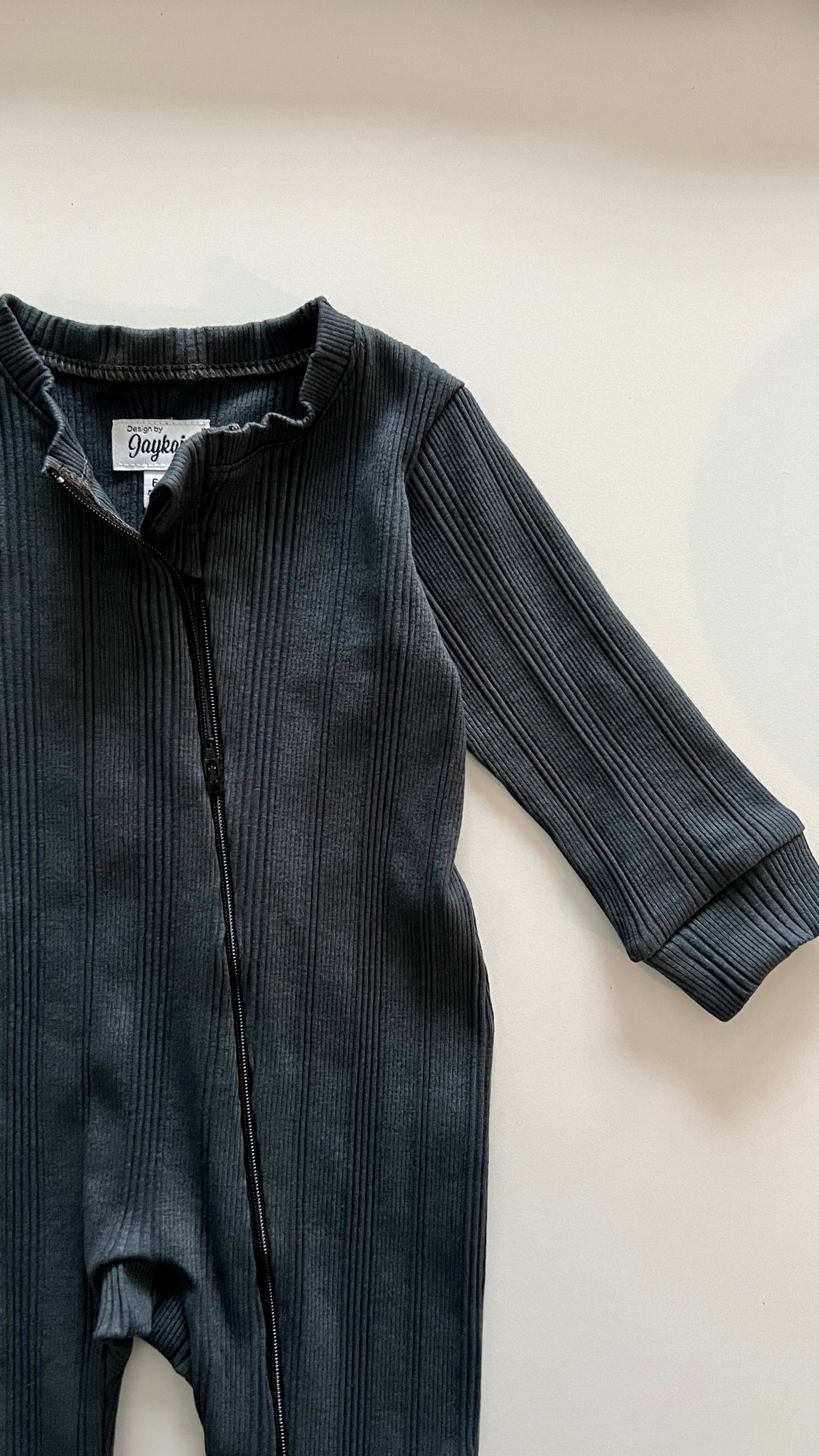 Zipped Footed Coverall Pattern with Mitten