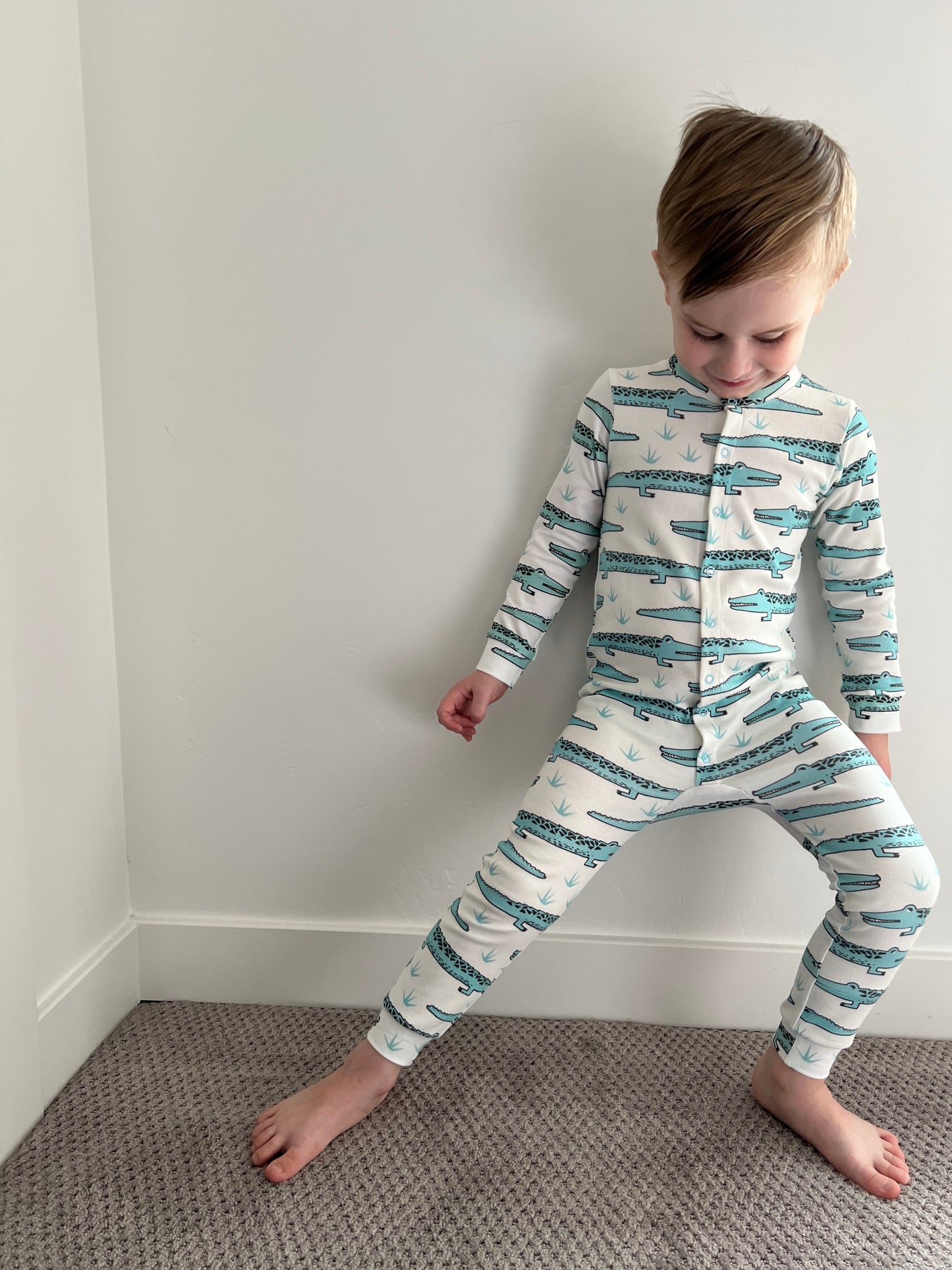 Jumpsuit Pattern with mitten (0-6 Years)
